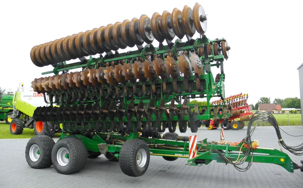 Great Plains Simba X-Prees 10 Stan Bardzo Dobry, 2014 Rok, Nie Malowana - Outils du sol: photos 1 Great Plains Simba X-Prees 10 Stan Bardzo Dobry, 2014 Rok, Nie Malowana - Outils du sol: photos 1