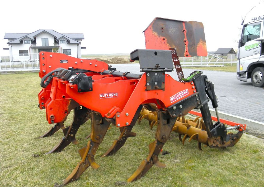 Inny Quivogne 3 metry Głębosz 2014 Rok , Stan Idealny - Outils du sol: photos 1 Inny Quivogne 3 metry Głębosz 2014 Rok , Stan Idealny - Outils du sol: photos 1