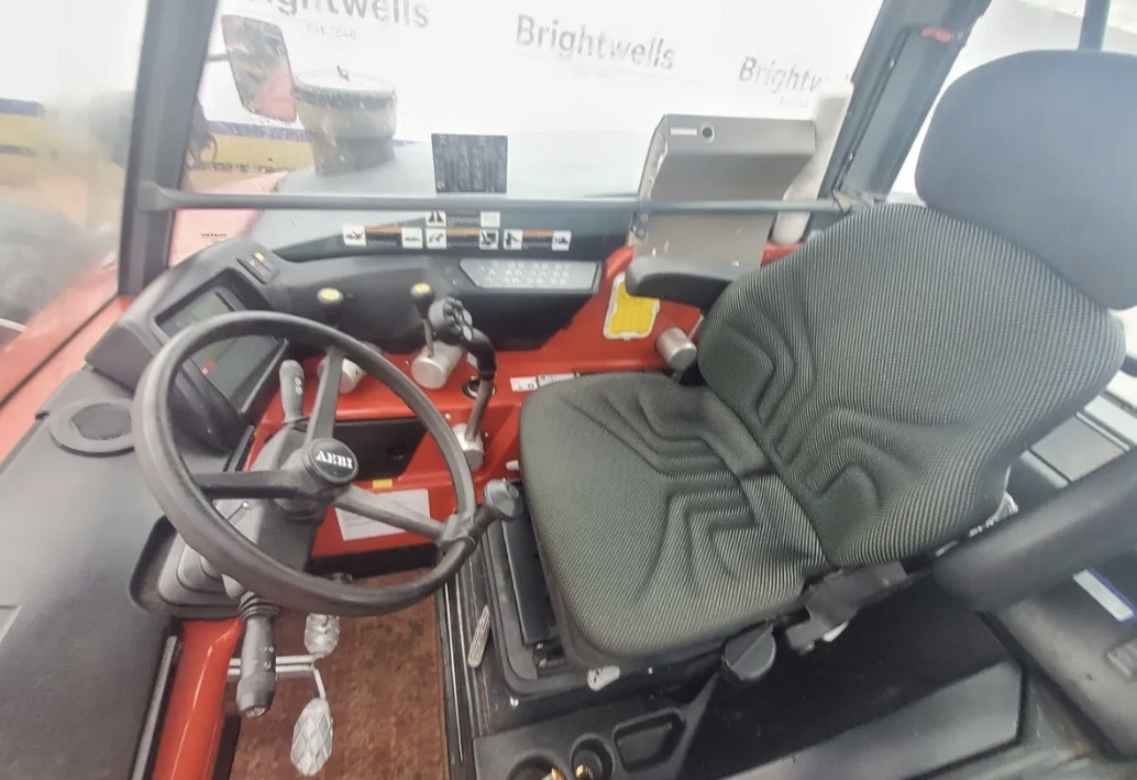 AEBI Tt280 tt 280 - Tracteur agricole: photos 5 AEBI Tt280 tt 280 - Tracteur agricole: photos 5