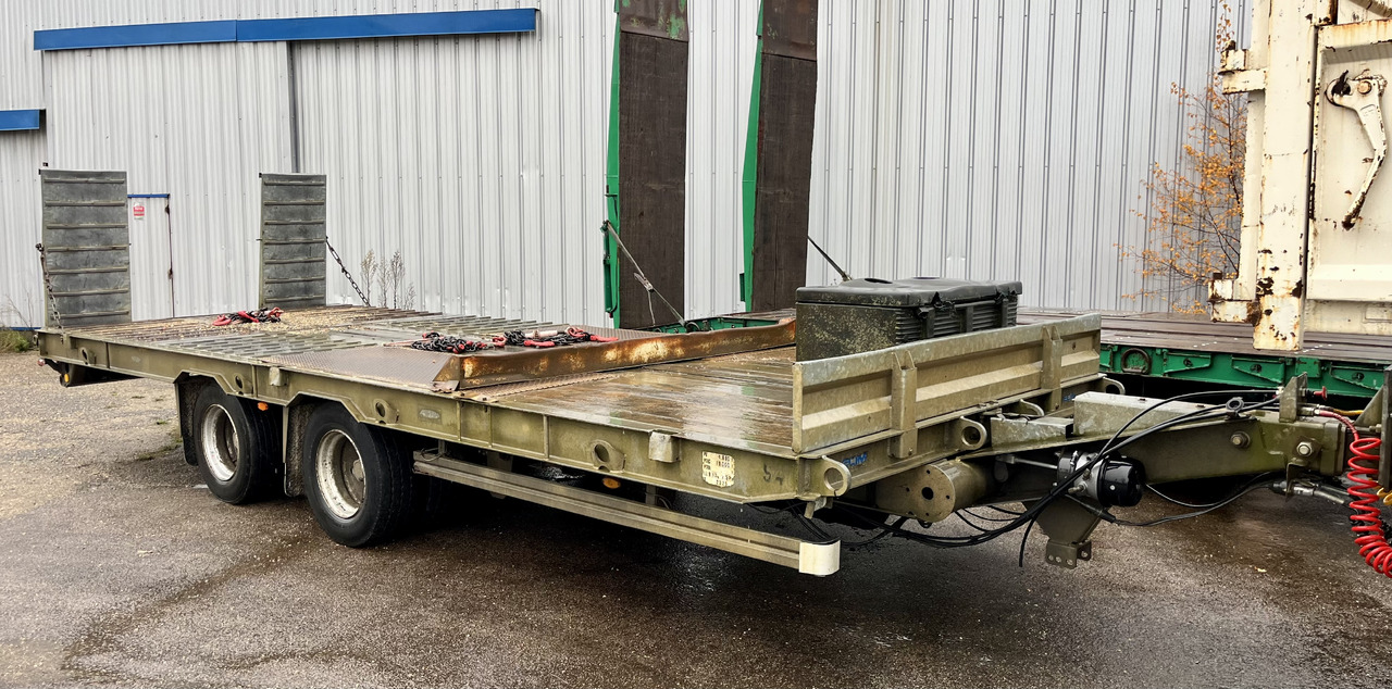 ECIM - Remorque porte engin: photos 1 ECIM - Remorque porte engin: photos 1