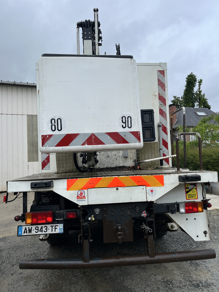 Iveco Eurocargo 150E28 4x4 nacelle Time 16M en leasing occasion Iveco Eurocargo 150E28 4x4 nacelle Time 16M: photos 16 Iveco Eurocargo 150E28 4x4 nacelle Time 16M en leasing occasion Iveco Eurocargo 150E28 4x4 nacelle Time 16M: photos 16