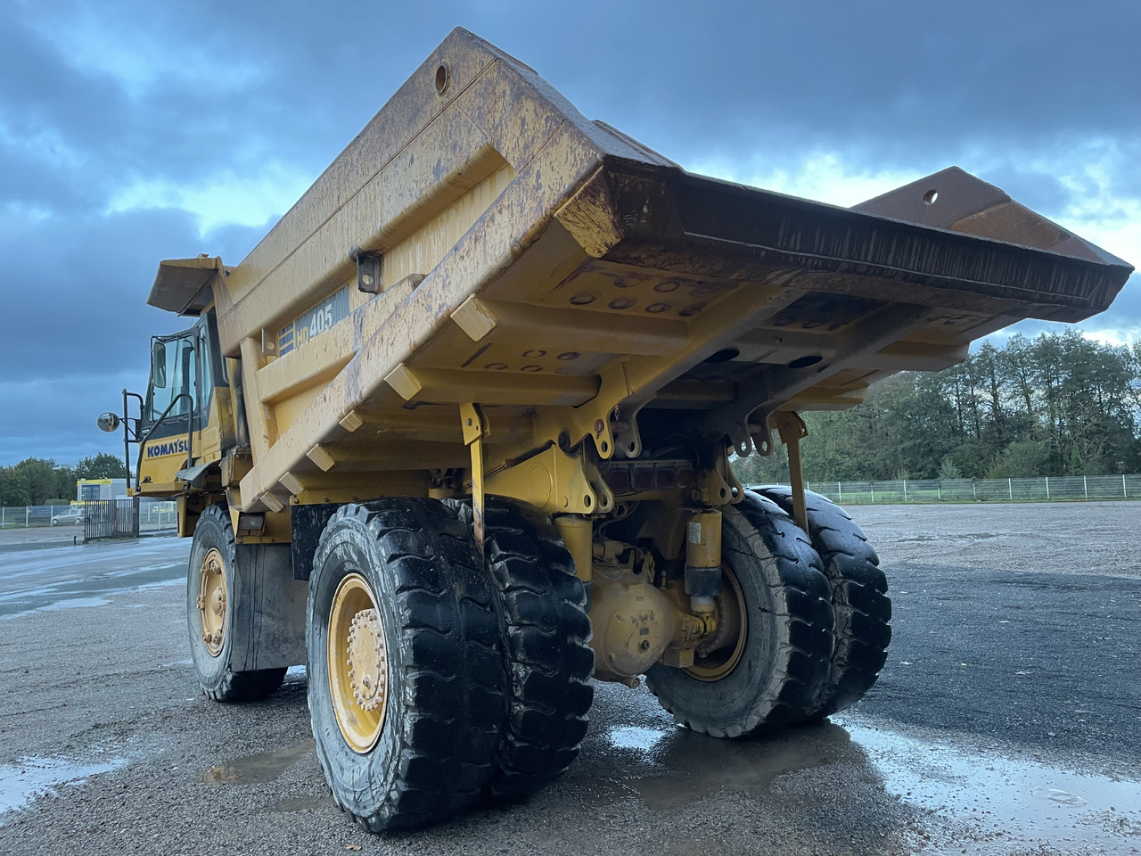 Tombereau rigide KOMATSU Hd405-6: photos 18