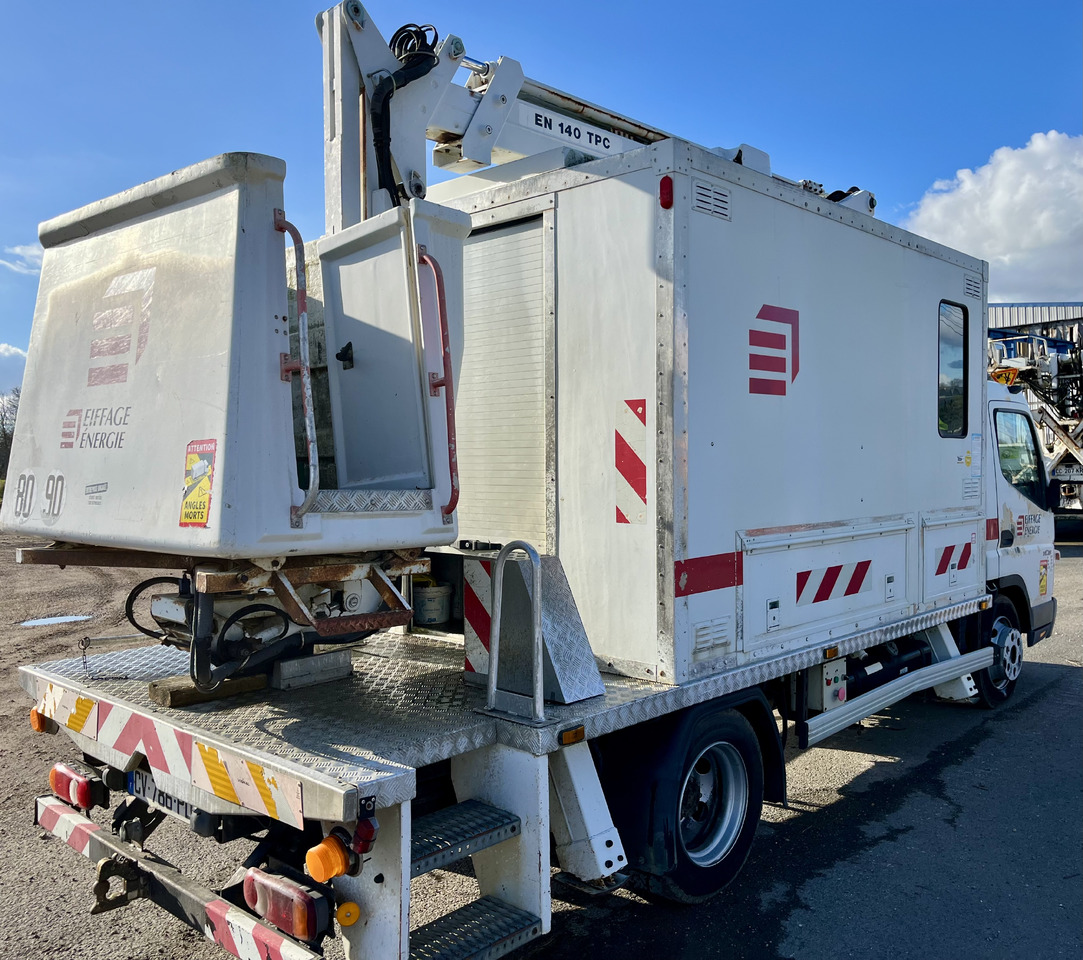 Mitsubishi Canter 7c15 en leasing occasion Mitsubishi Canter 7c15: photos 7 Mitsubishi Canter 7c15 en leasing occasion Mitsubishi Canter 7c15: photos 7