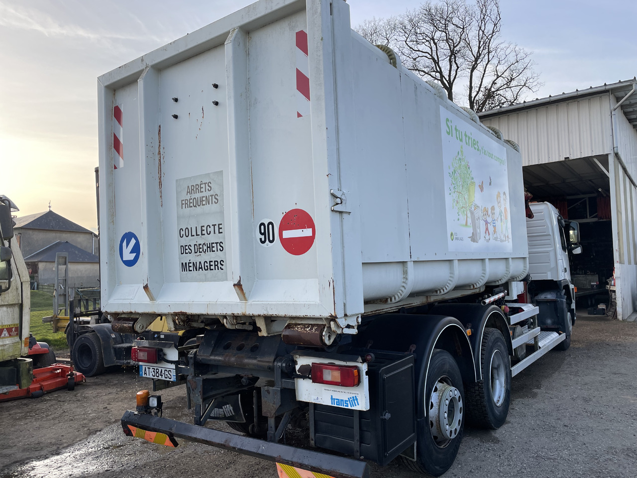 Volvo Fm9 300 en leasing occasion Volvo Fm9 300: photos 7