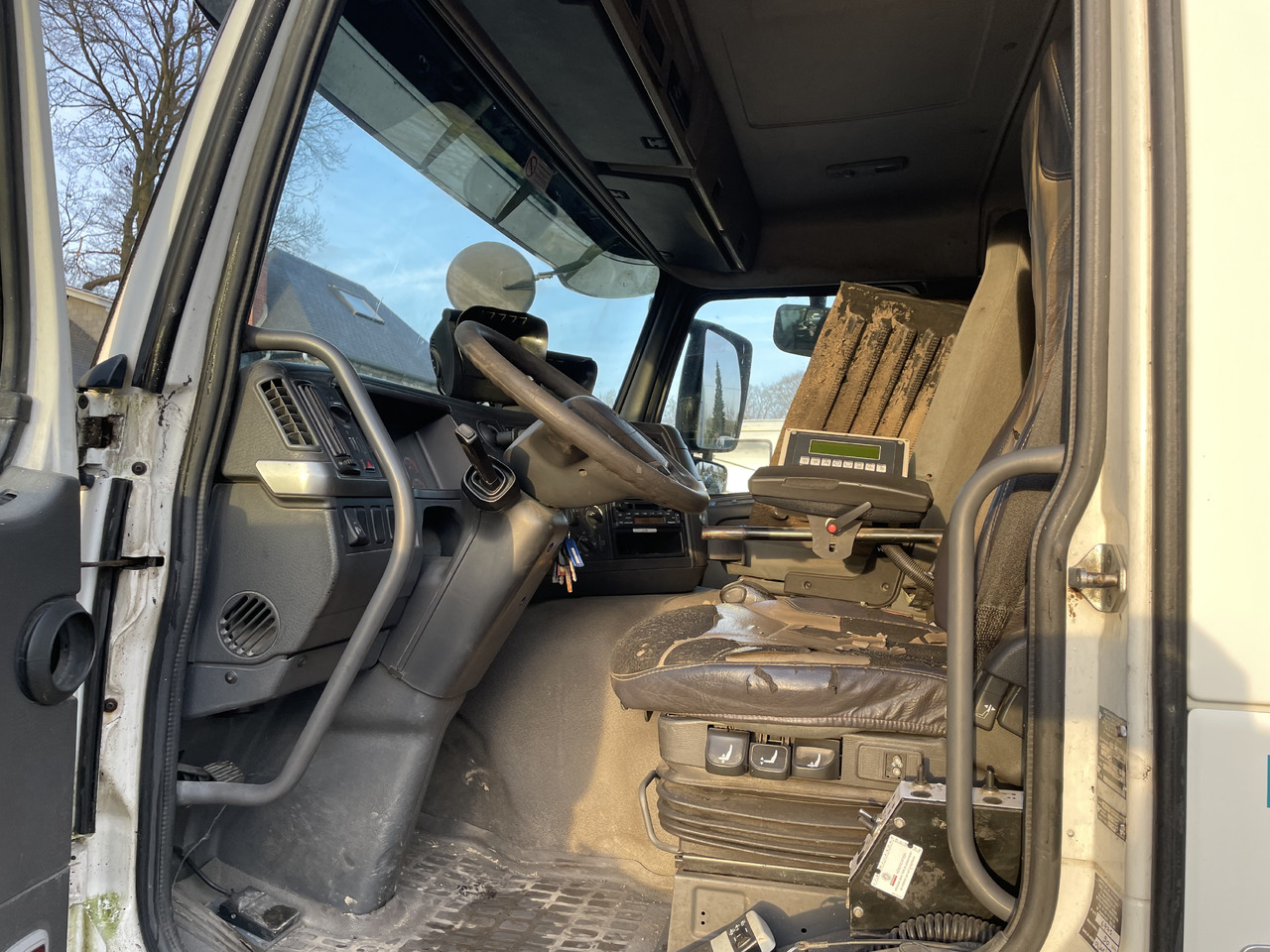 Volvo Fm9 300 en leasing occasion Volvo Fm9 300: photos 13