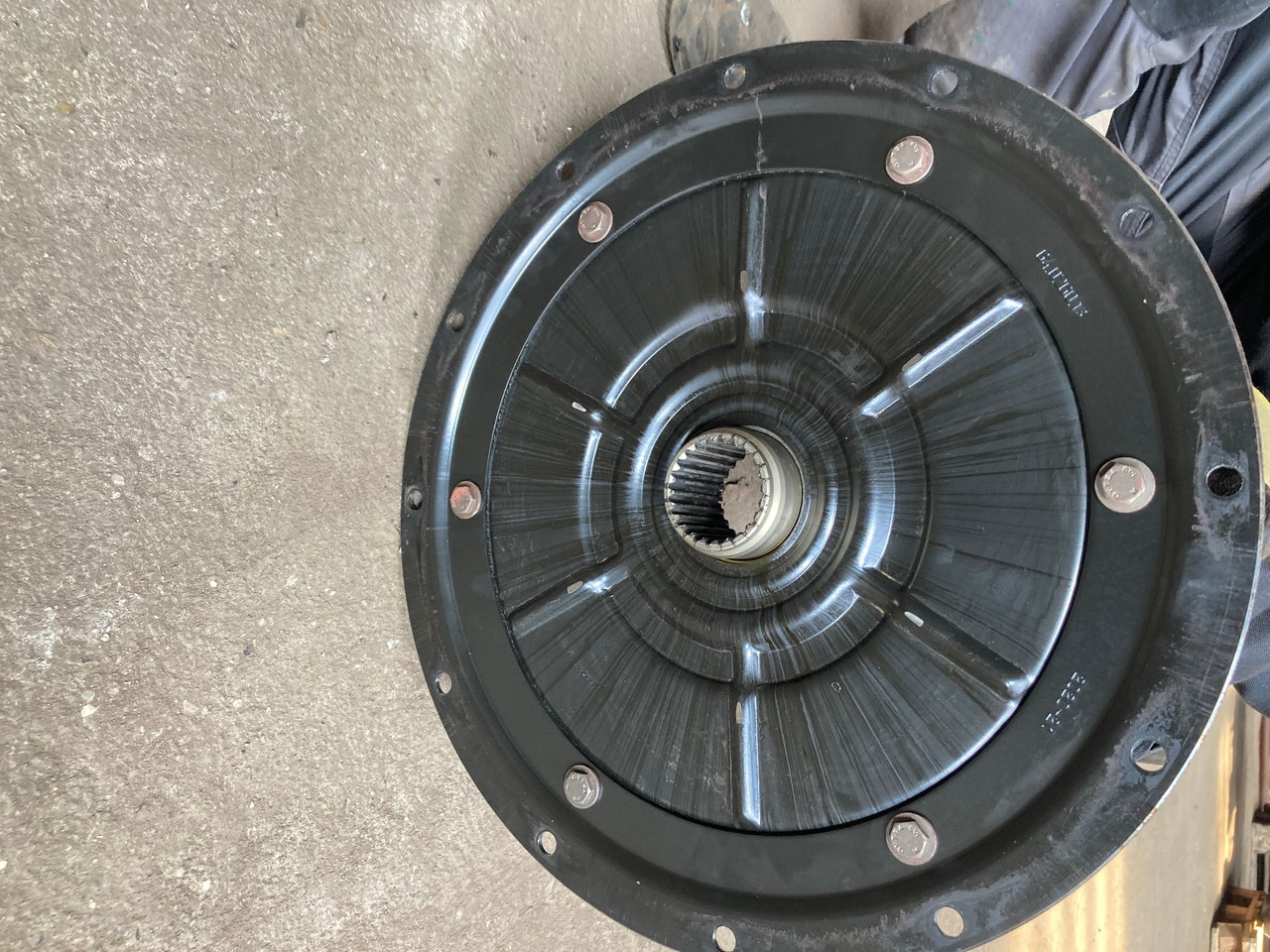 Voith Voith Hydrodamp 68.5503.26 64.0260.13 Torsionsschwingungsdämpfer - Boîte de vitesse et pièces pour Bus: photos 5 Voith Voith Hydrodamp 68.5503.26 64.0260.13 Torsionsschwingungsdämpfer - Boîte de vitesse et pièces pour Bus: photos 5