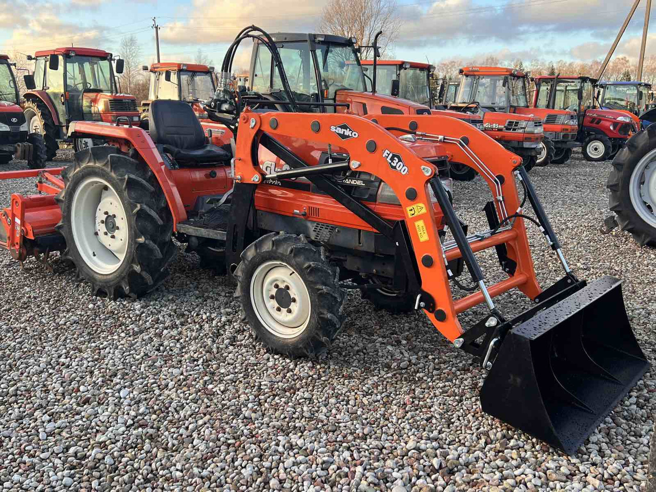Kubota GL25 - Micro tracteur: photos 1 Kubota GL25 - Micro tracteur: photos 1