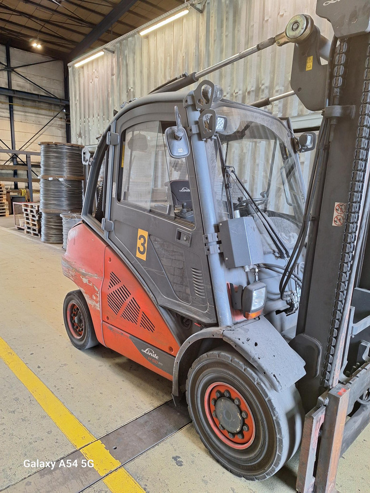 LINDE H 50 D-02 600 - Chariot élévateur diesel: photos 2 LINDE H 50 D-02 600 - Chariot élévateur diesel: photos 2