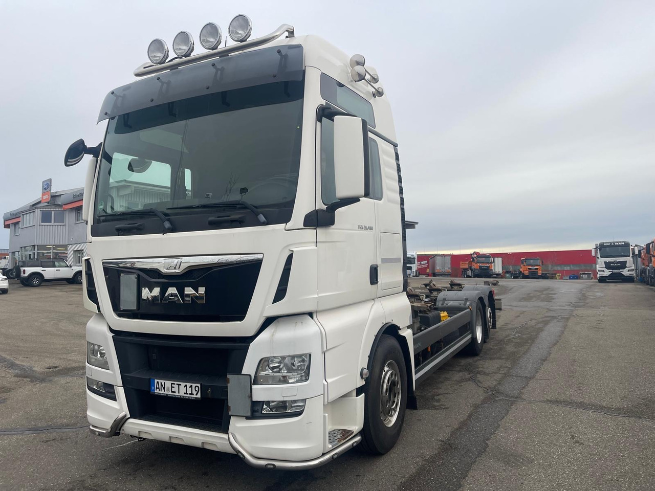 MAN TGX 26.480 6x2 LL * Wechselbrücke * EURO 6 * Schiebedach * GERMAN TRUCK - Tracteur routier: photos 3 MAN TGX 26.480 6x2 LL * Wechselbrücke * EURO 6 * Schiebedach * GERMAN TRUCK - Tracteur routier: photos 3