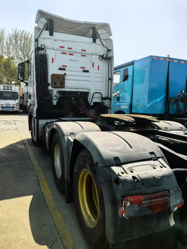 MAN tgx28.480 - Tracteur routier: photos 3 MAN tgx28.480 - Tracteur routier: photos 3