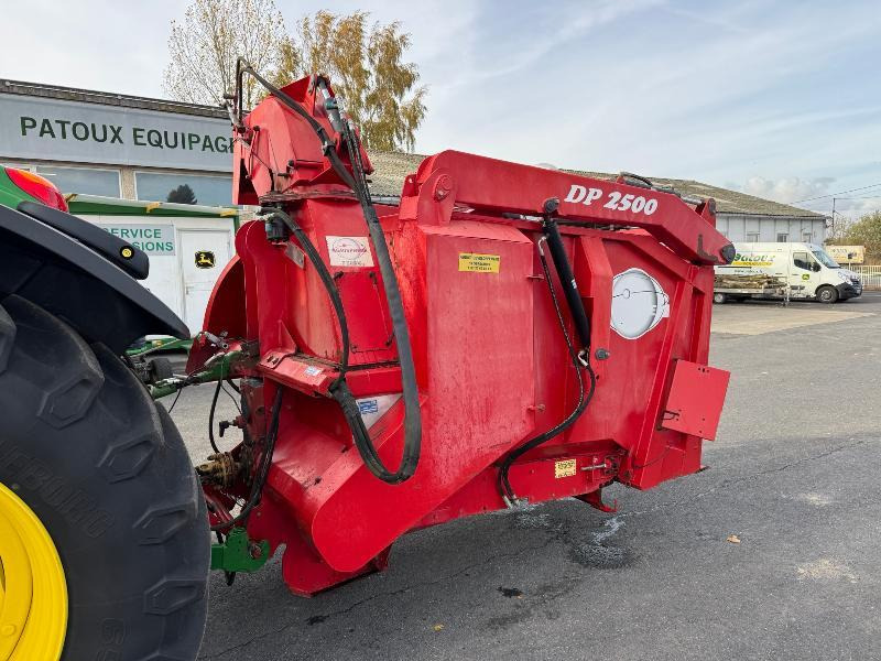 AGRISPHERE DP2500 - Mélangeuse: photos 1 AGRISPHERE DP2500 - Mélangeuse: photos 1