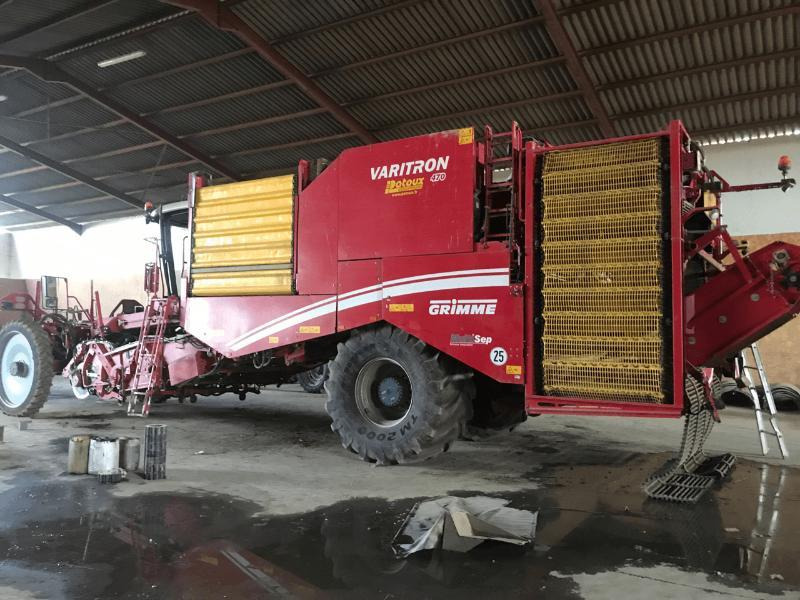 GRIMME VARITRON 470 - Arracheuse de pommes de terre: photos 1 GRIMME VARITRON 470 - Arracheuse de pommes de terre: photos 1