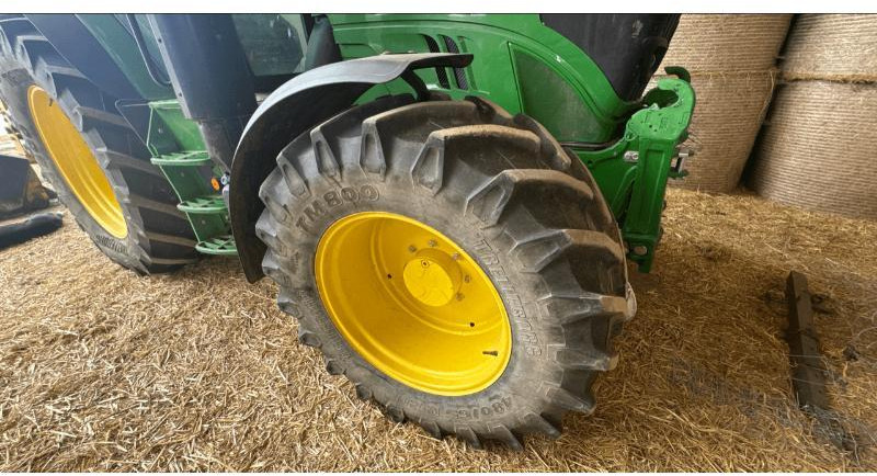 JOHN DEERE 6130R - Tracteur agricole: photos 5 JOHN DEERE 6130R - Tracteur agricole: photos 5