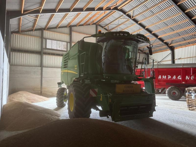 JOHN DEERE T660 - Moissonneuse-batteuse: photos 4 JOHN DEERE T660 - Moissonneuse-batteuse: photos 4