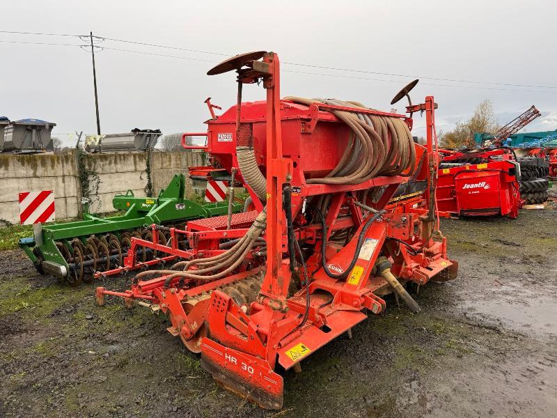 KUHN VENTA LC302 - Combiné de semis: photos 3 KUHN VENTA LC302 - Combiné de semis: photos 3