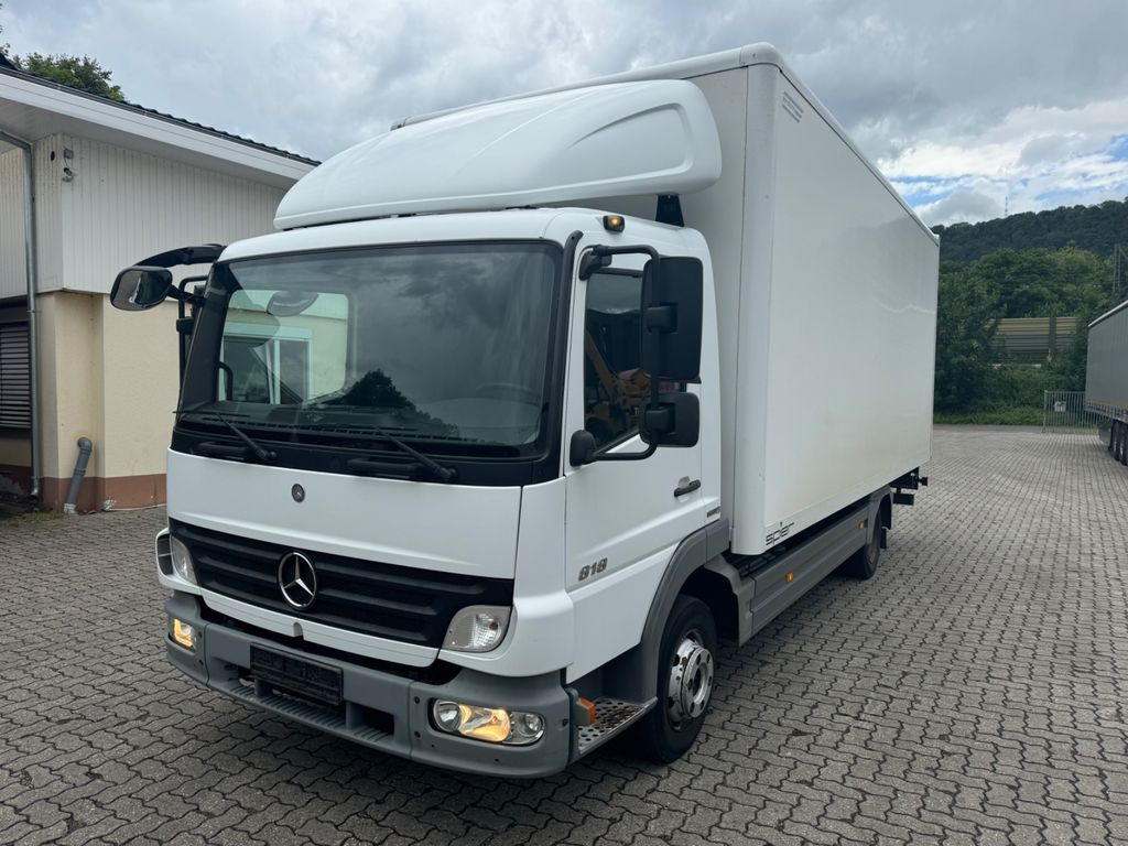 Mercedes-Benz 818 Mercedes-Benz 818 - Camion fourgon: photos 1 Mercedes-Benz 818 Mercedes-Benz 818 - Camion fourgon: photos 1