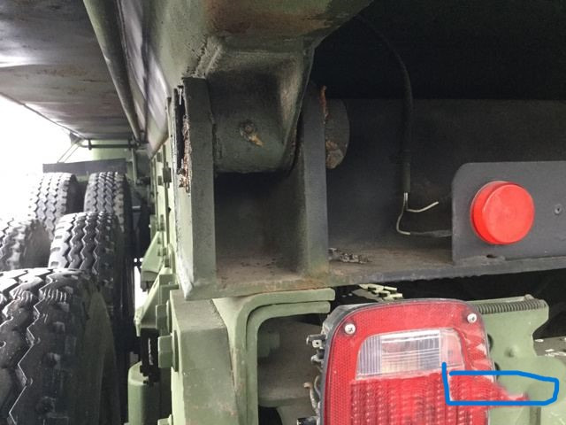 American AM 917 Tipper Truck - Camion benne: photos 2 American AM 917 Tipper Truck - Camion benne: photos 2