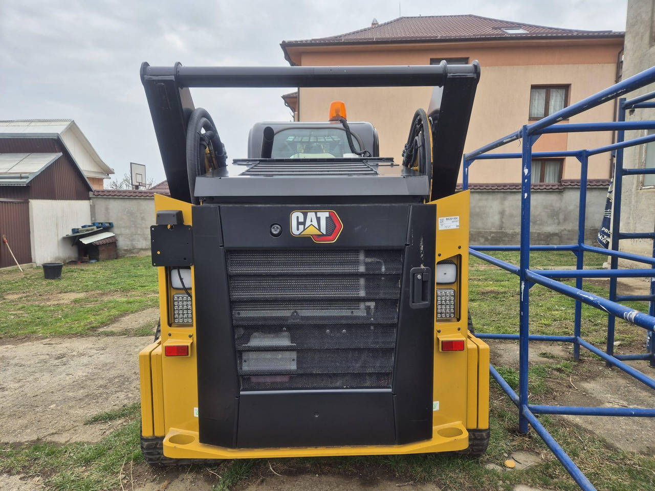 Chargeuse compacte sur chenilles CATERPILLAR 299 D3 XE Mini track loader: photos 14
