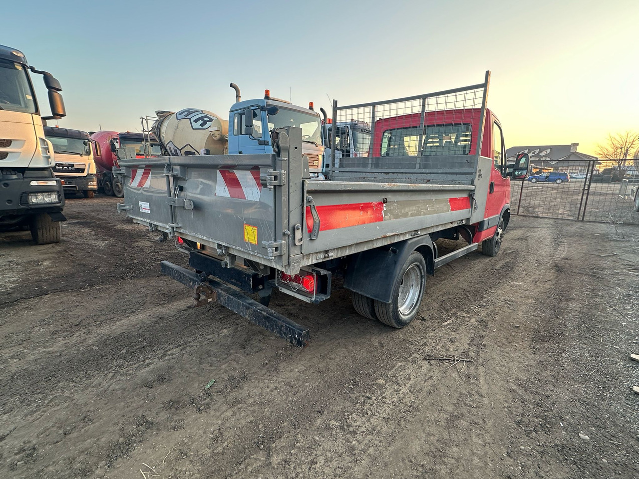 Iveco Daily Van - Utilitaire benne: photos 5 Iveco Daily Van - Utilitaire benne: photos 5