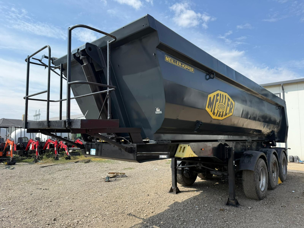 MEILLER TIPPER SEMI-TRAILER - Semi-remorque benne: photos 2 MEILLER TIPPER SEMI-TRAILER - Semi-remorque benne: photos 2