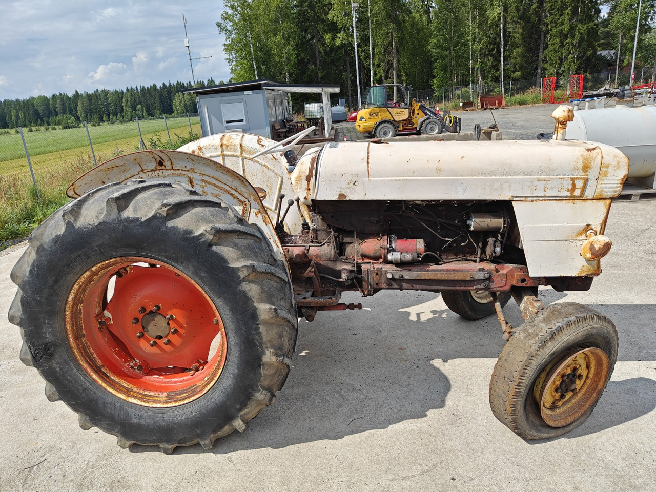DAVID BROWN 990 Selectamatic - Tracteur agricole: photos 3 DAVID BROWN 990 Selectamatic - Tracteur agricole: photos 3