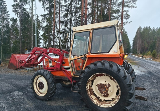 Fiat 780DT etukuormaajalla - Tracteur agricole: photos 2 Fiat 780DT etukuormaajalla - Tracteur agricole: photos 2