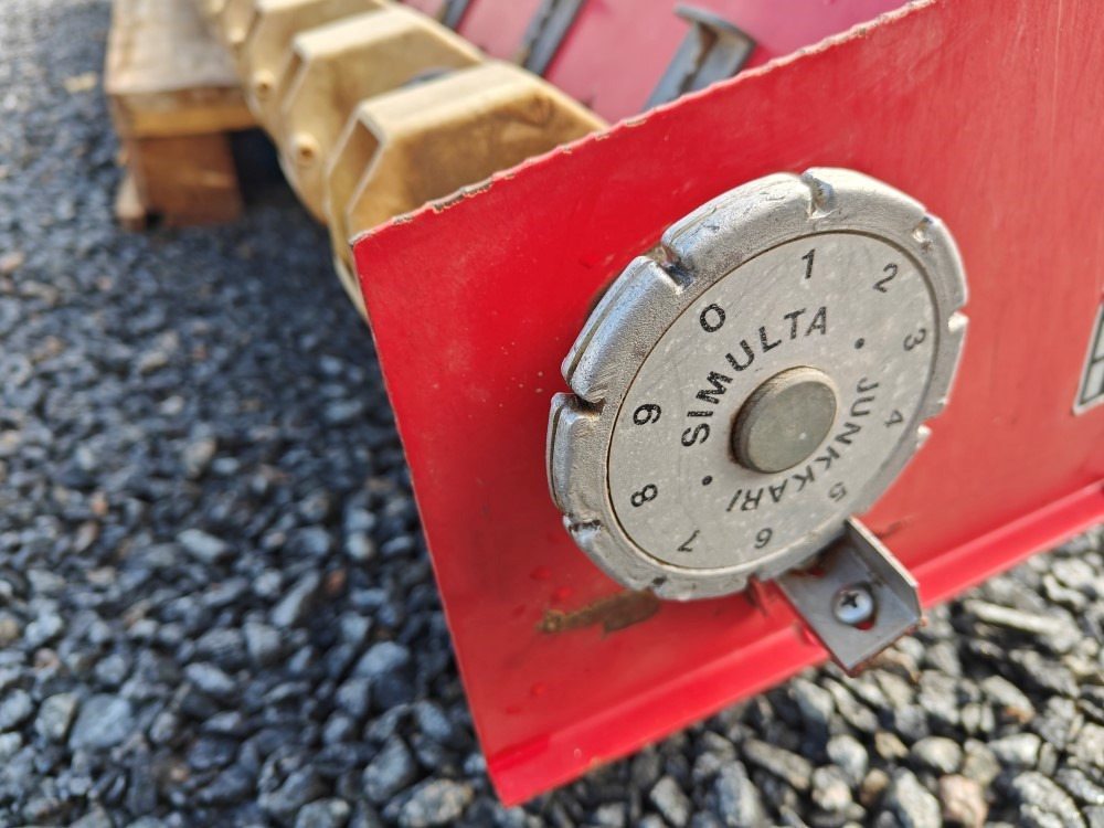 Heinänsiemenlaite 250cm Simulta Junkkari kylvölannoittimeen - Combiné de semis: photos 5 Heinänsiemenlaite 250cm Simulta Junkkari kylvölannoittimeen - Combiné de semis: photos 5