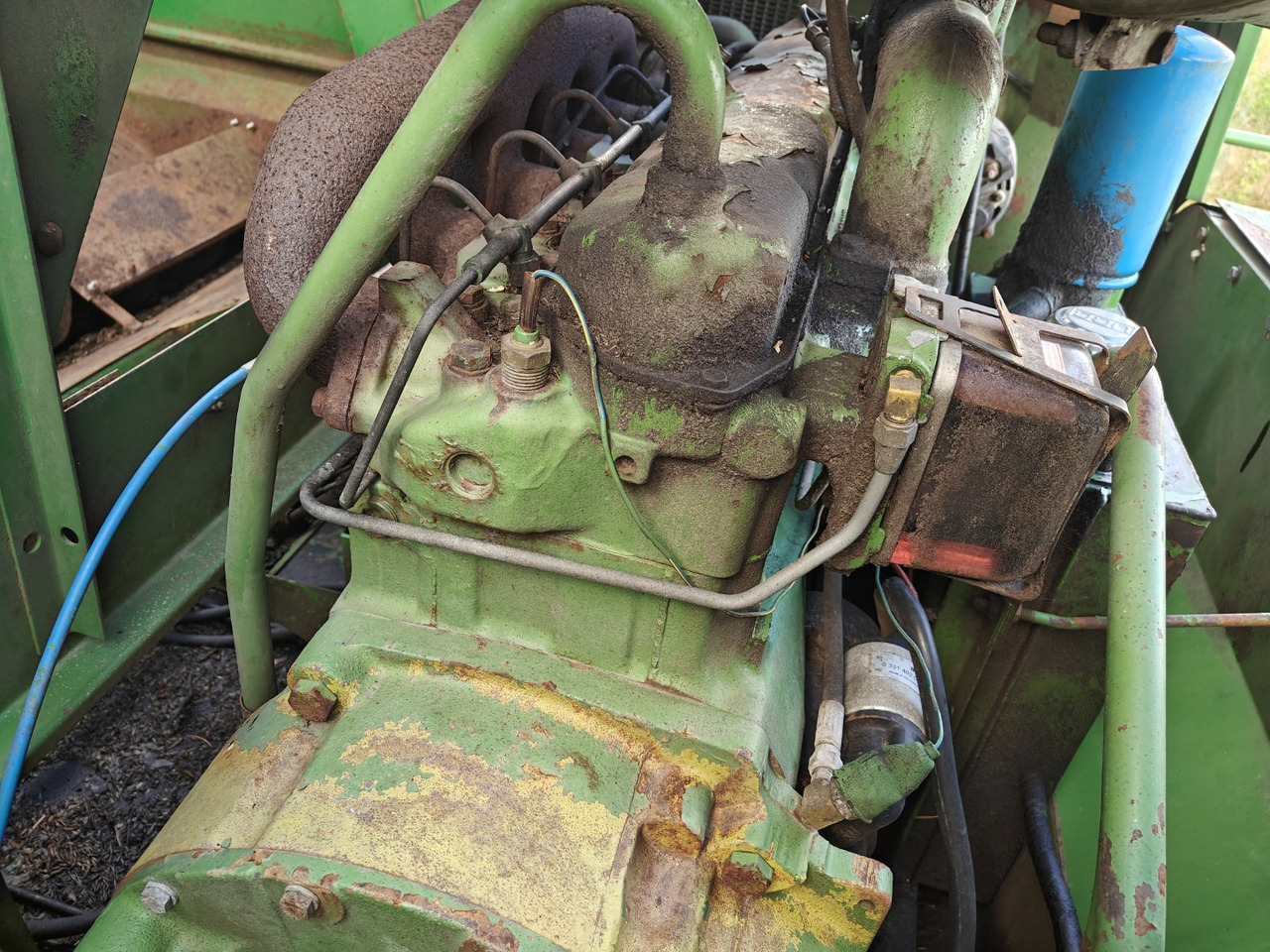 John Deere 965 täydellinen moottori, 6-sylinterinen turbo, katso video! - Moteur pour Moissonneuse-batteuse: photos 4 John Deere 965 täydellinen moottori, 6-sylinterinen turbo, katso video! - Moteur pour Moissonneuse-batteuse: photos 4