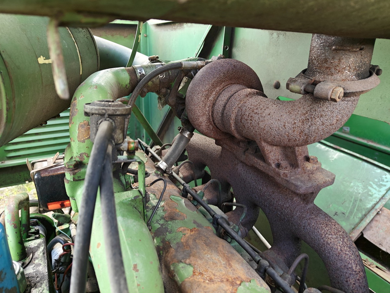 John Deere 965 täydellinen moottori, 6-sylinterinen turbo, katso video! - Moteur pour Moissonneuse-batteuse: photos 3 John Deere 965 täydellinen moottori, 6-sylinterinen turbo, katso video! - Moteur pour Moissonneuse-batteuse: photos 3