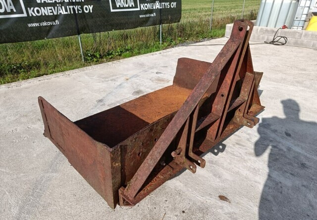 Kuljetuslaatikko 160cm - Godet pour Machine agricole: photos 4 Kuljetuslaatikko 160cm - Godet pour Machine agricole: photos 4