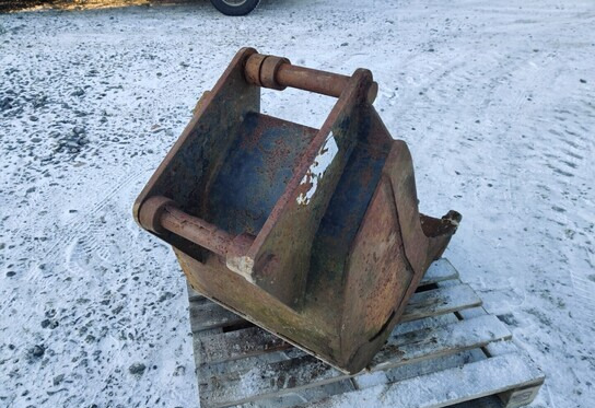 Kynsikauha 60cm - Godet pour pelle pour Engins de chantier: photos 4 Kynsikauha 60cm - Godet pour pelle pour Engins de chantier: photos 4