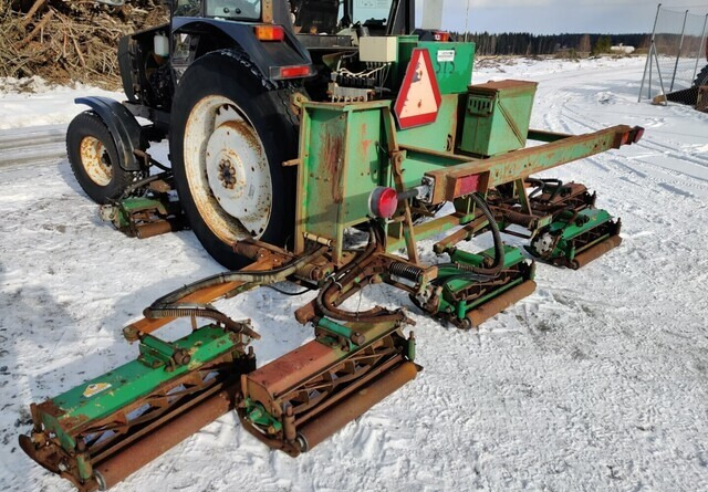 Ransomes kelaleikkuri 465cm hydraulinen, katso video - Broyeur à axe horizontal: photos 3 Ransomes kelaleikkuri 465cm hydraulinen, katso video - Broyeur à axe horizontal: photos 3