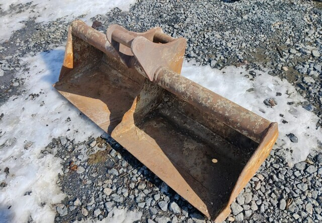 Tasauskauha 145cm - Godet pour pelle pour Engins de chantier: photos 1 Tasauskauha 145cm - Godet pour pelle pour Engins de chantier: photos 1