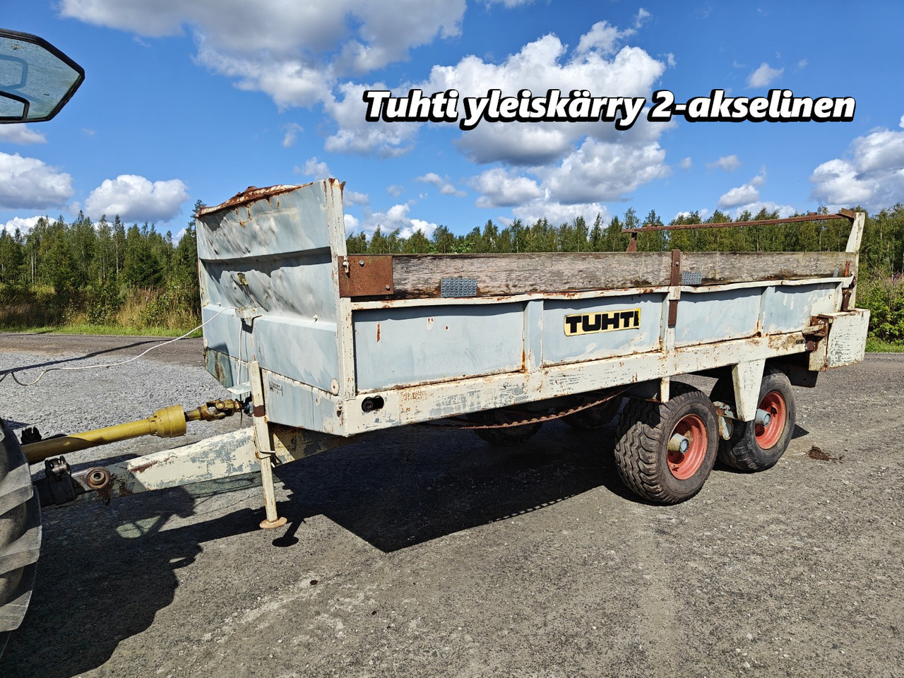 Tuhti yleisperävaunu - telikärry - 8000kg - Epandeur à fumier: photos 1 Tuhti yleisperävaunu - telikärry - 8000kg - Epandeur à fumier: photos 1