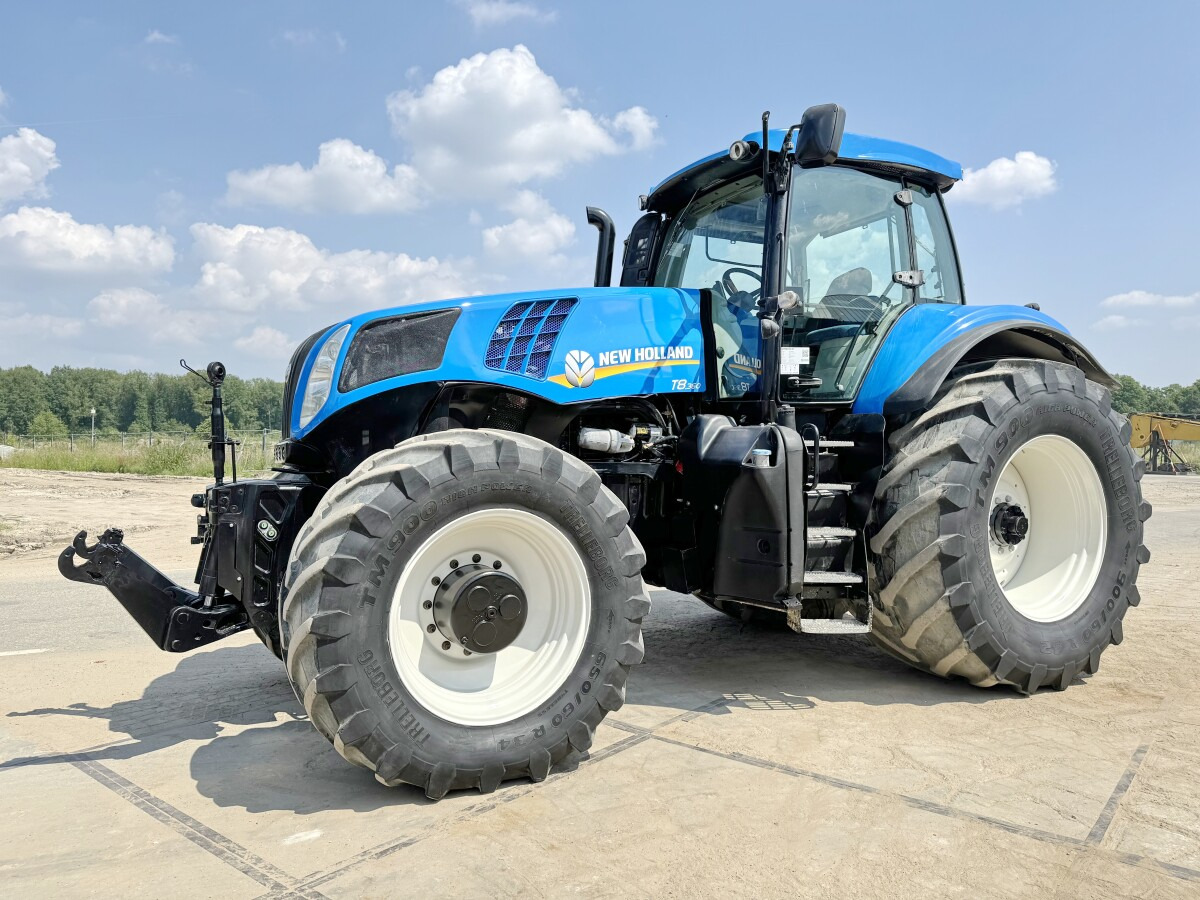 NEW HOLLAND T8.360 4WD - Tracteur agricole: photos 1 NEW HOLLAND T8.360 4WD - Tracteur agricole: photos 1