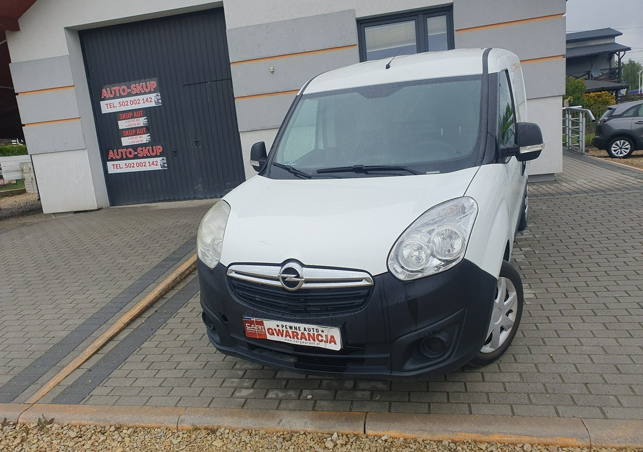 Fiat Doblo Opel Combo 1.4 Benzyna Polski Salon - Fourgon utilitaire: photos 2 Fiat Doblo Opel Combo 1.4 Benzyna Polski Salon - Fourgon utilitaire: photos 2