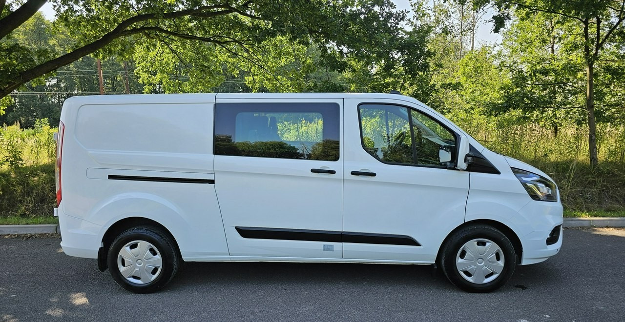Ford Transit Custom 5-osobowy *long* - Voiture: photos 4 Ford Transit Custom 5-osobowy *long* - Voiture: photos 4