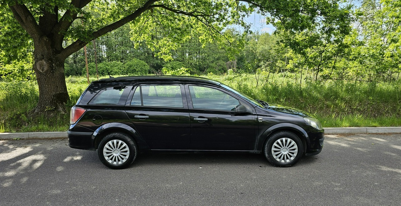 Opel Astra H sprawna * klima* - Voiture: photos 4 Opel Astra H sprawna * klima* - Voiture: photos 4