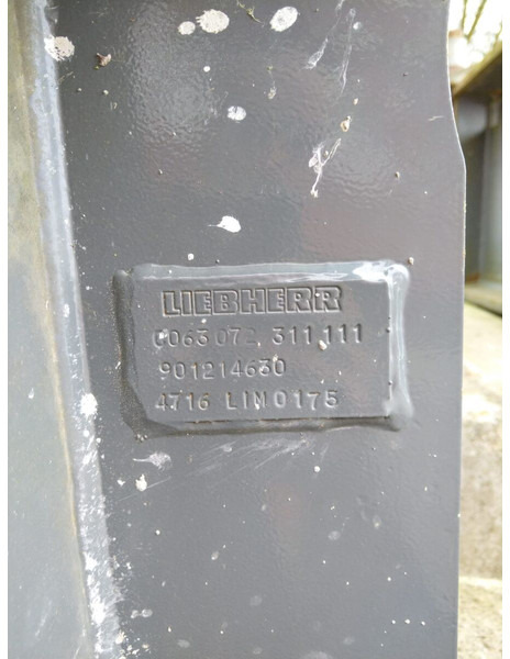 Liebherr 100LC cross 901214530, 2016 yom - Grue à tour: photos 4 Liebherr 100LC cross 901214530, 2016 yom - Grue à tour: photos 4