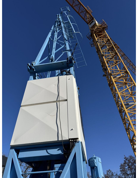 Liebherr 140EC-H6 1996yom, 60m jib - perfect - Grue à tour: photos 5 Liebherr 140EC-H6 1996yom, 60m jib - perfect - Grue à tour: photos 5