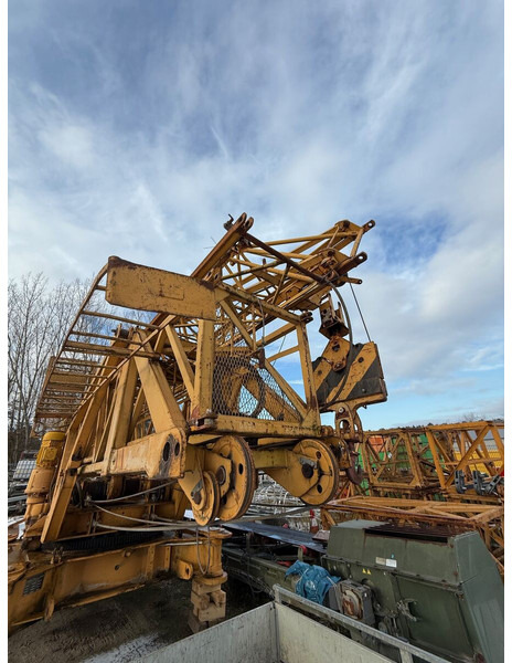 Liebherr 63K, 1993yom - BERLIN - Grue à tour: photos 3 Liebherr 63K, 1993yom - BERLIN - Grue à tour: photos 3