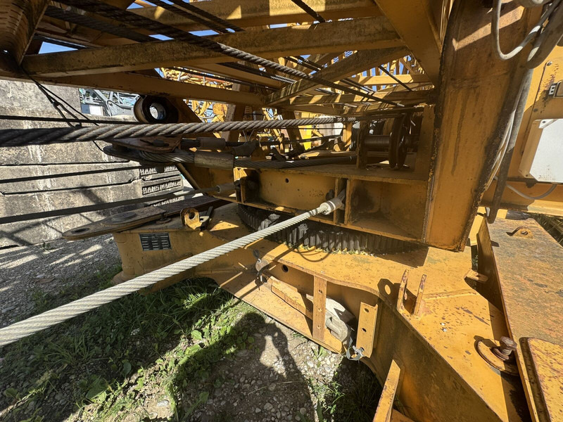 Liebherr 63K, full jib 43m, radio control, 1992yom - Grue à tour: photos 4 Liebherr 63K, full jib 43m, radio control, 1992yom - Grue à tour: photos 4