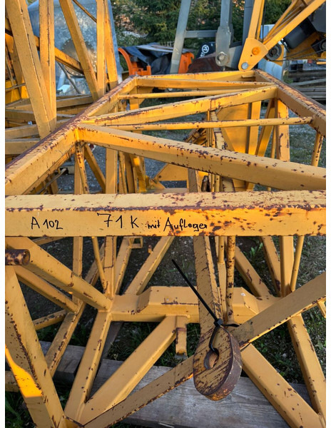 Liebherr 71K tower with support - Grue à tour: photos 1 Liebherr 71K tower with support - Grue à tour: photos 1