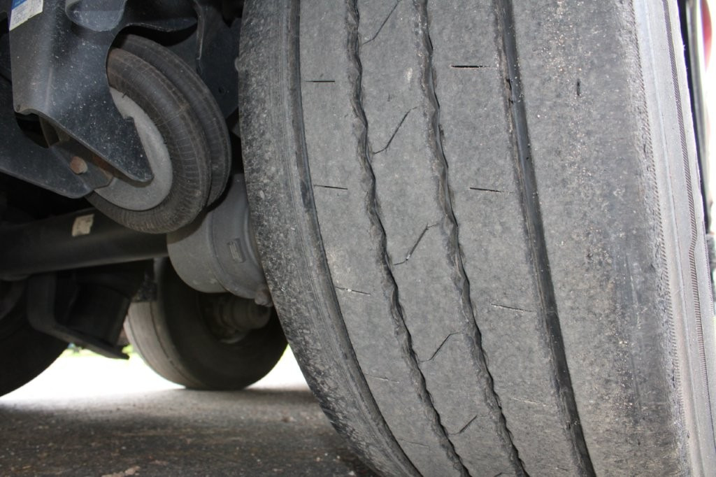 Schmitz Cargobull SCB*S3T VARIOS, ZVEDACÍ NÁPRAVA - Semi-remorque rideaux coulissants: photos 5 Schmitz Cargobull SCB*S3T VARIOS, ZVEDACÍ NÁPRAVA - Semi-remorque rideaux coulissants: photos 5