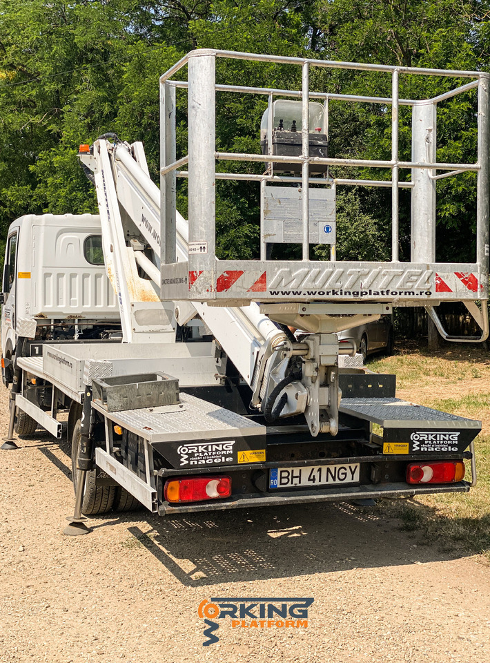 MULTITEL MT 182 DS - Camion avec nacelle: photos 3 MULTITEL MT 182 DS - Camion avec nacelle: photos 3
