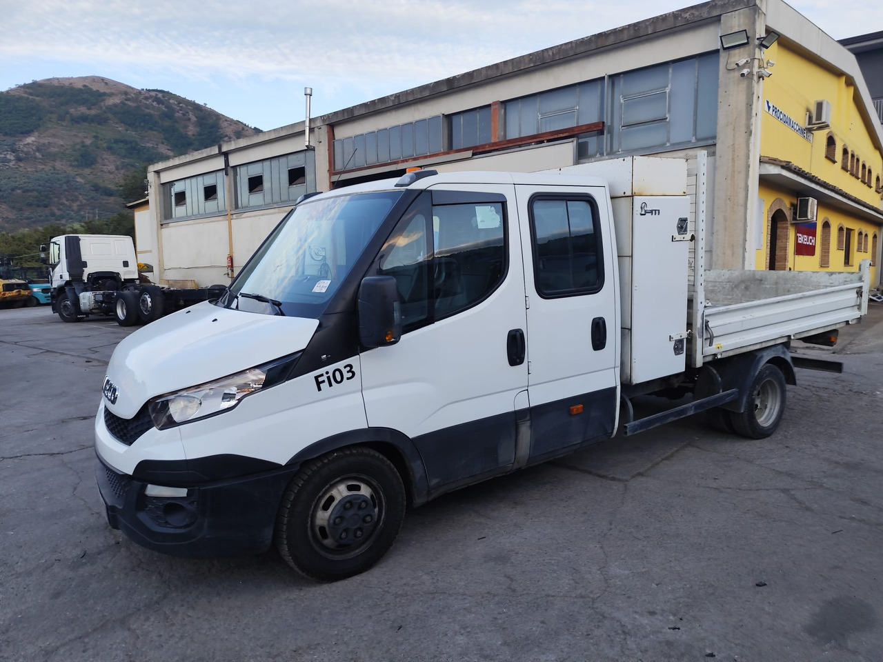 IVECO DAILY 35-140 en leasing occasion IVECO DAILY 35-140: photos 20