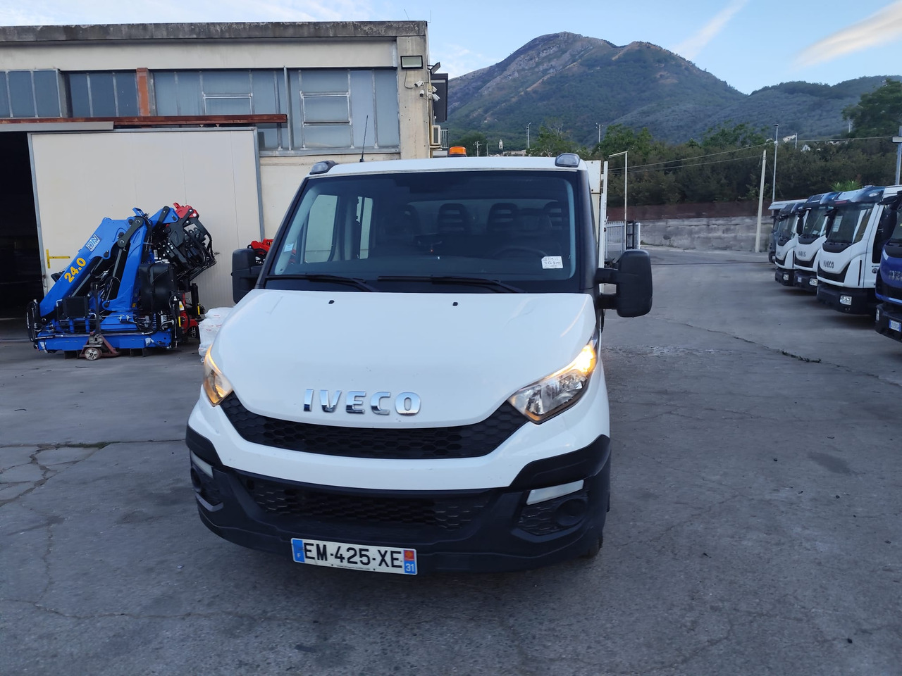 IVECO DAILY 35-140 en leasing occasion IVECO DAILY 35-140: photos 32