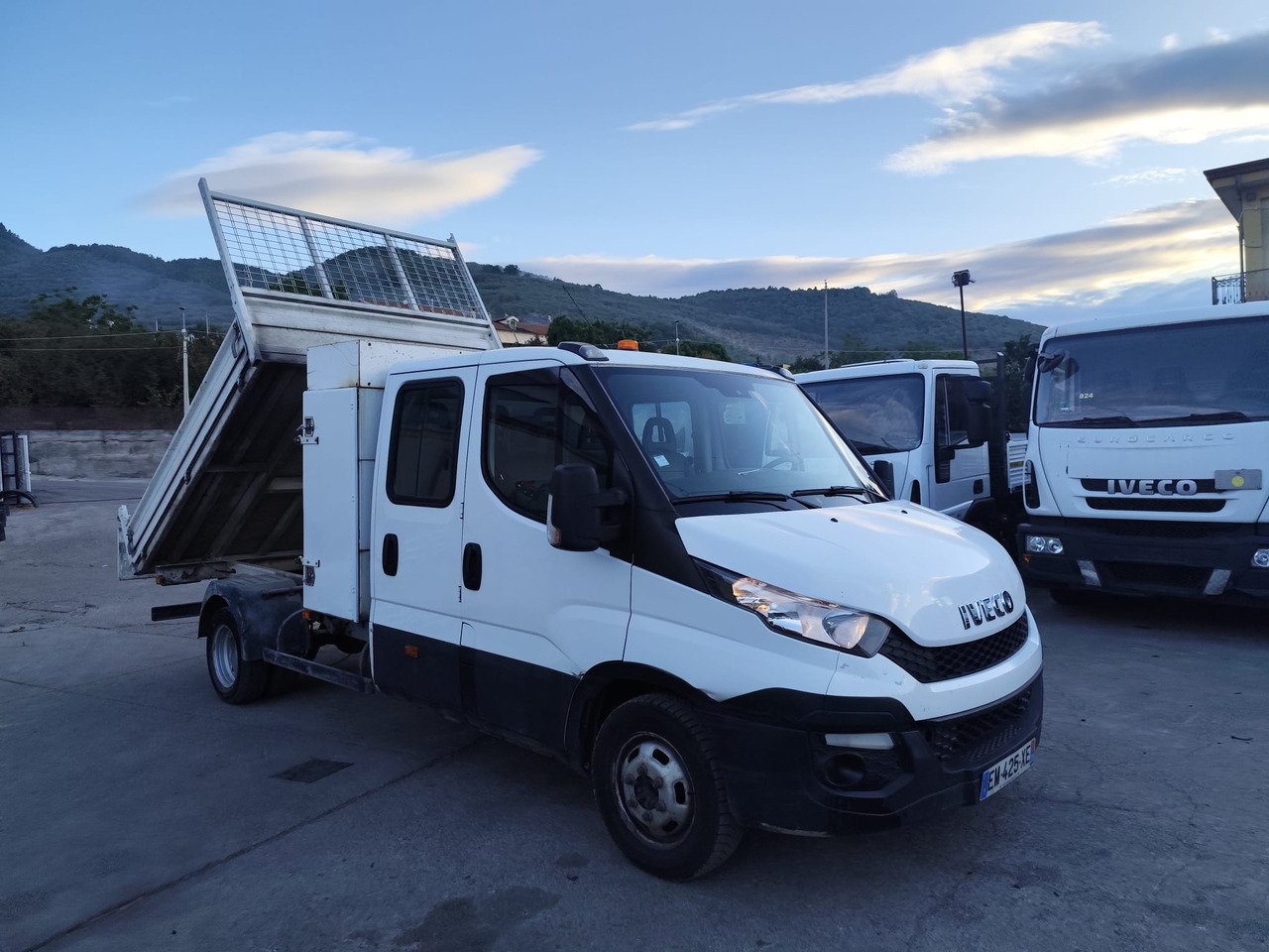 IVECO DAILY 35-140 en leasing occasion IVECO DAILY 35-140: photos 8