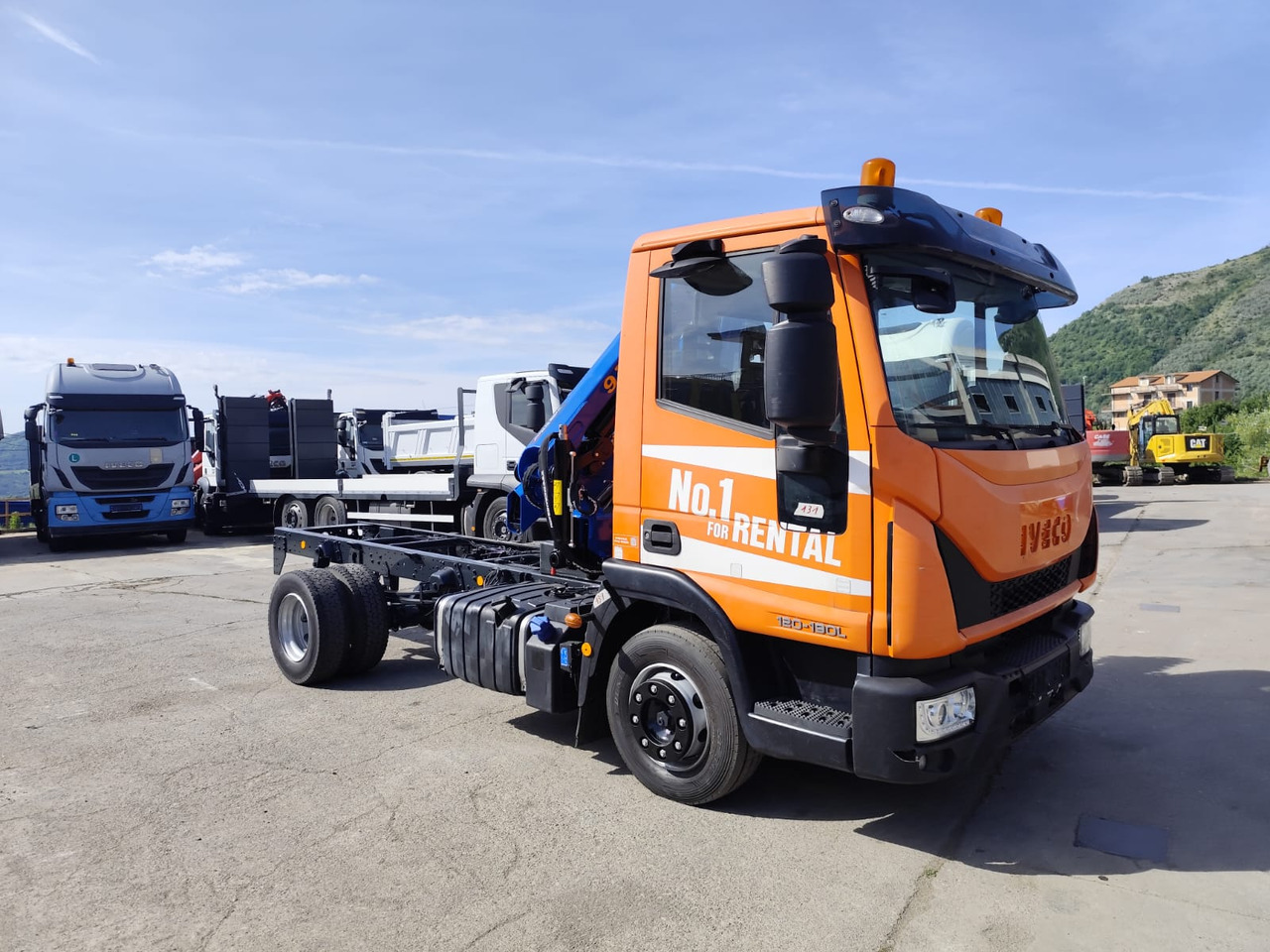 Camion grue IVECO EUROCARGO 120-90L: photos 29