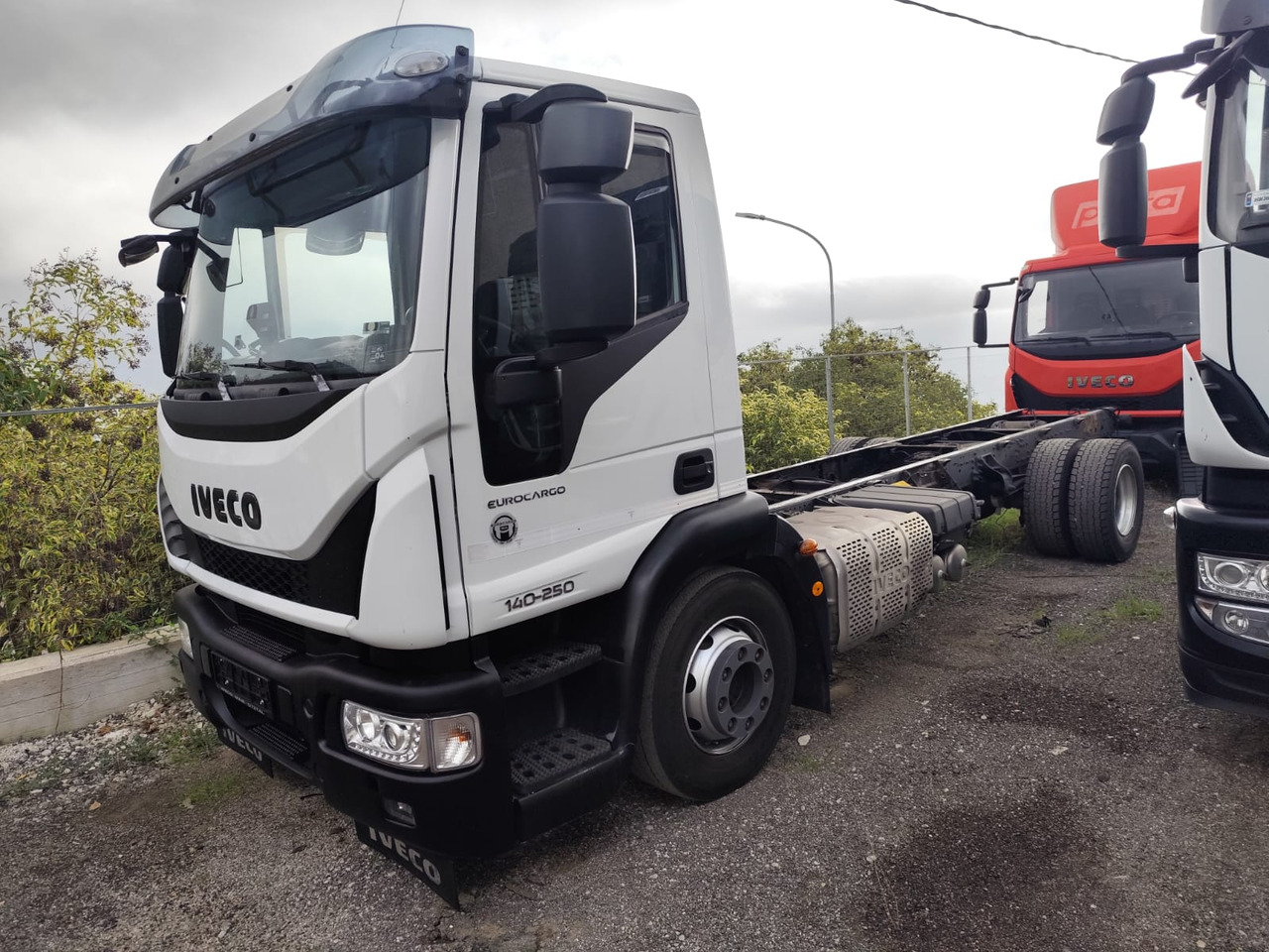 IVECO EUROCARGO 140-250 en leasing occasion IVECO EUROCARGO 140-250: photos 15